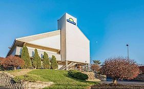 Days Inn By Wyndham Cincinnati I-71